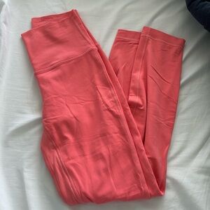 RASPBERRY CREAM LULULEMON ALIGN LEGGINGS 25’in size 4